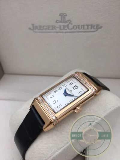 Replica Jaeger-LeCoultre Reverso Rose Gold Diamonds - 1:1 Swiss Replica Watch