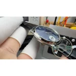 Pin buckle on the black alligator strap of the Jaeger-LeCoultre Moon 39 ref 1368480