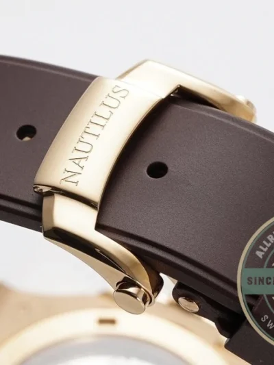 Replica Nautilus 5711-001 Patek Philippe 40 mm, Rose Gold, White Dial, Brown Rubber - High-Grade Replica Watch