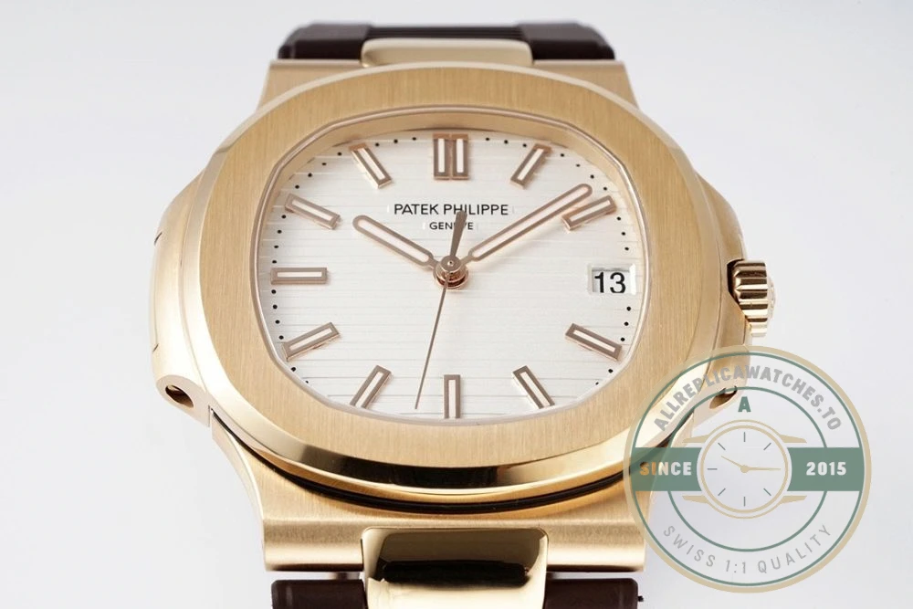 Replica Nautilus 5711-001 Patek Philippe 40 mm, Rose Gold, White Dial, Brown Rubber - Swiss Movement Replica Watch