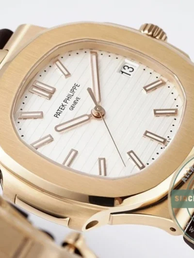 Replica Nautilus 5711-001 Patek Philippe 40 mm, Rose Gold, White Dial, Brown Rubber - Swiss-Made Clone Watch