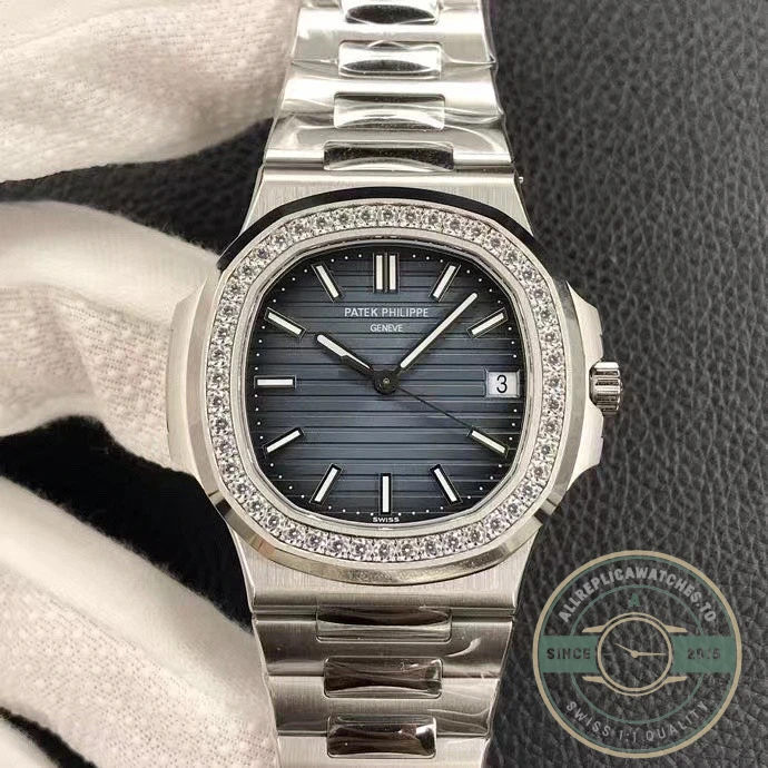 Replica Nautilus 5711-1300A-001 Patek Philippe 40 mm, Blue Dial Baguette Bezel - Best Quality Replica Watch