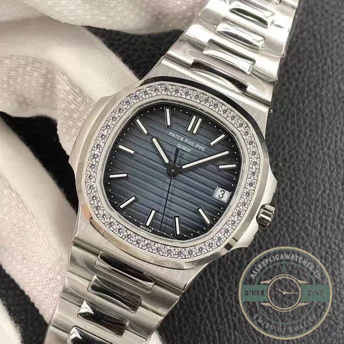 Replica Nautilus 5711-1300A-001 Patek Philippe 40 mm, Blue Dial Baguette Bezel - Swiss Movement Replica Watch