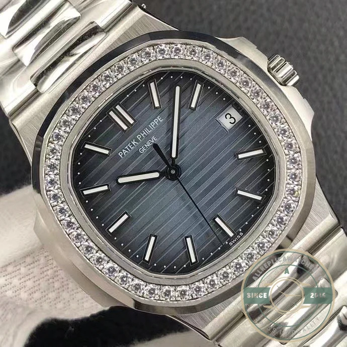 Replica Nautilus 5711-1300A-001 Patek Philippe 40 mm, Blue Dial Baguette Bezel - 1:1 Swiss Replica Watch