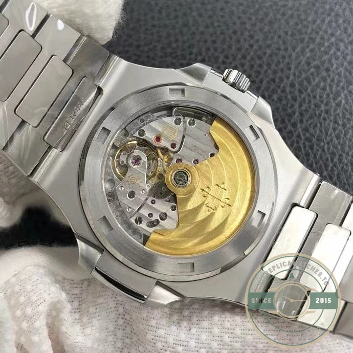 Replica Nautilus 5711-1300A-001 Patek Philippe 40 mm, Blue Dial Baguette Bezel - Swiss-Made Clone Watch