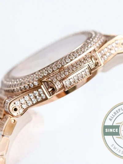 Replica Nautilus 5711-1300A-001 Patek Philippe 40 mm, Rose Gold Diamond Dial - High-Grade Replica Watch