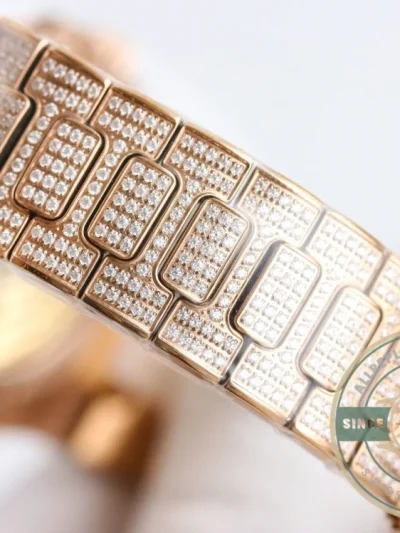 Replica Nautilus 5711-1300A-001 Patek Philippe 40 mm, Rose Gold Diamond Dial - Swiss Movement Replica Watch