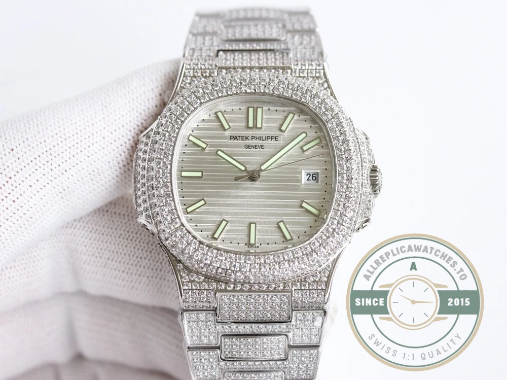 Replica Nautilus 5711-1300A-001 Patek Philippe 40 mm, White Dial, Iced Out - Premium Super Clone Watch