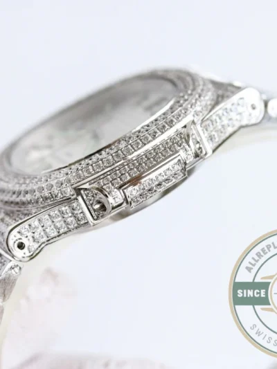 Replica Nautilus 5711-1300A-001 Patek Philippe 40 mm, White Dial, Iced Out - Premium Super Clone Watch