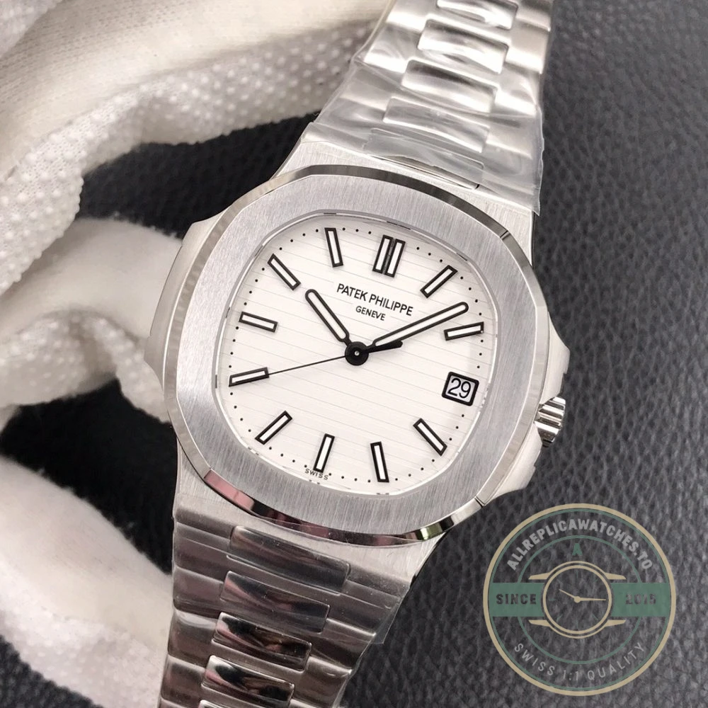 Replica Nautilus 5711/1A-011 Patek Philippe 40 mm, Stainless Steel, White Dial - Affordable Luxury Replica Timepiece