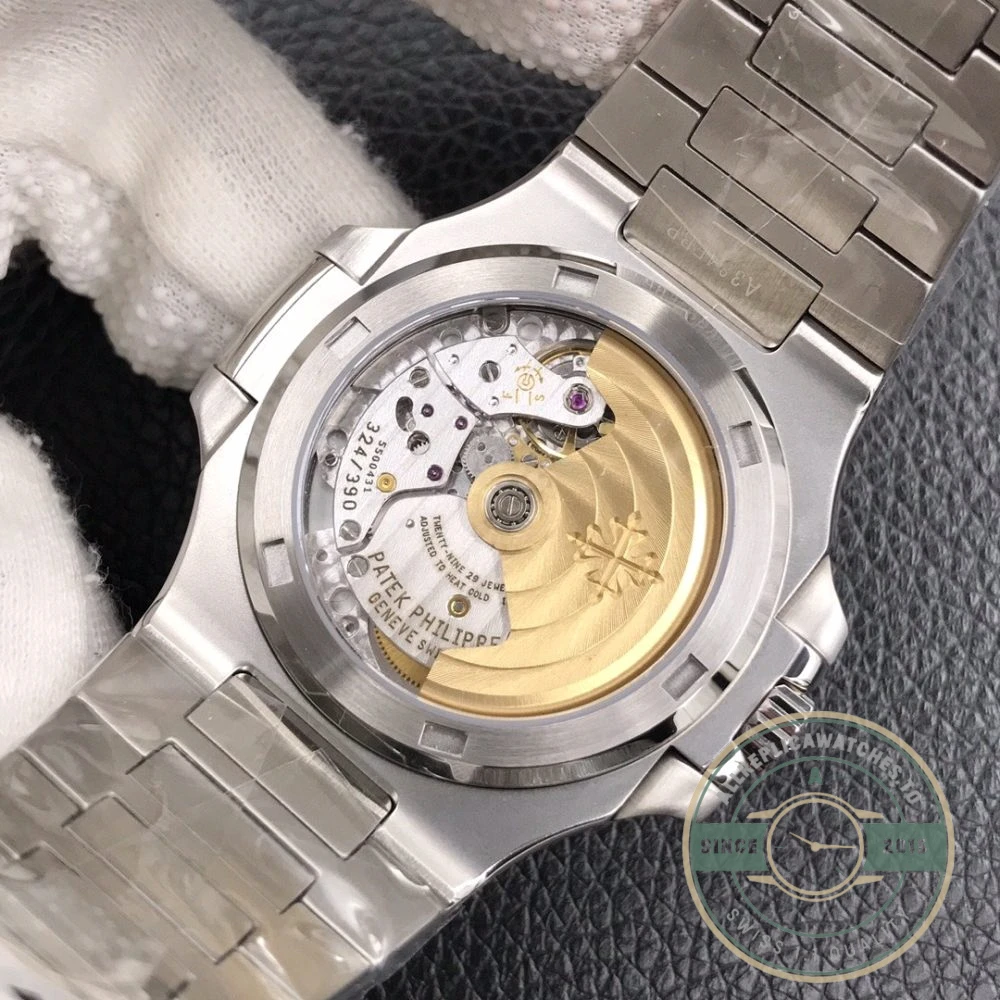 Replica Nautilus 5711/1A-011 Patek Philippe 40 mm, Stainless Steel, White Dial - High-Grade Replica Watch