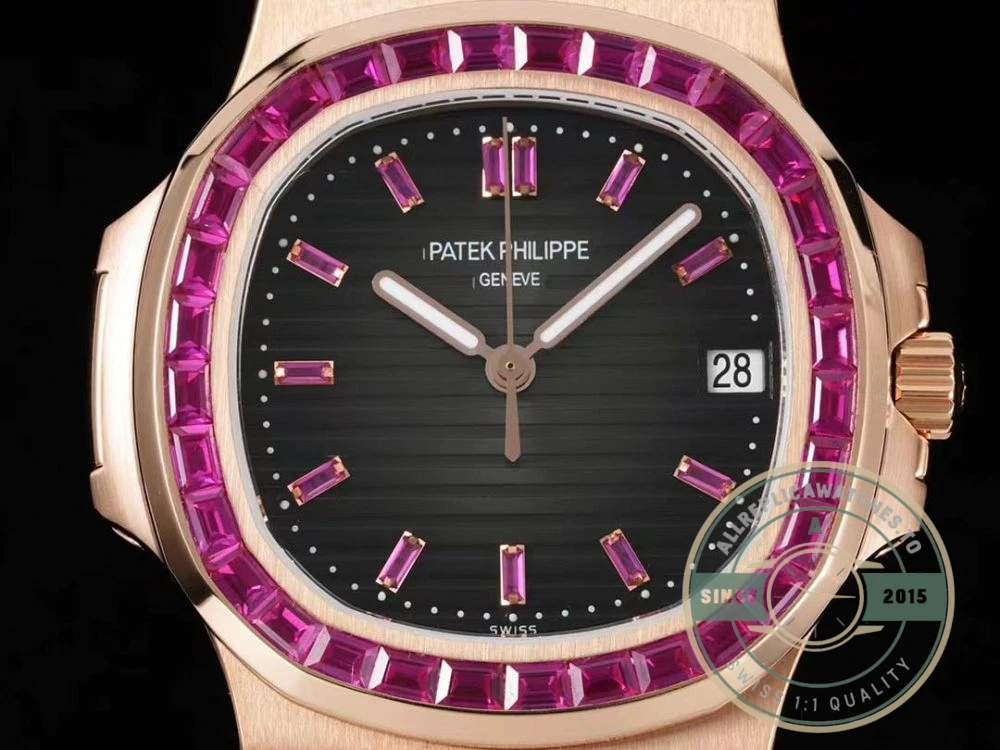 Replica Nautilus 5711/1A-018 Patek Philippe 40 mm, Rose Gold Black Dial Iced out - Premium Super Clone Watch