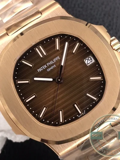 Replica Nautilus 5711/1R-001 Patek Philippe 40 mm, Rose Gold, Brown Dial - Premium Super Clone Watch