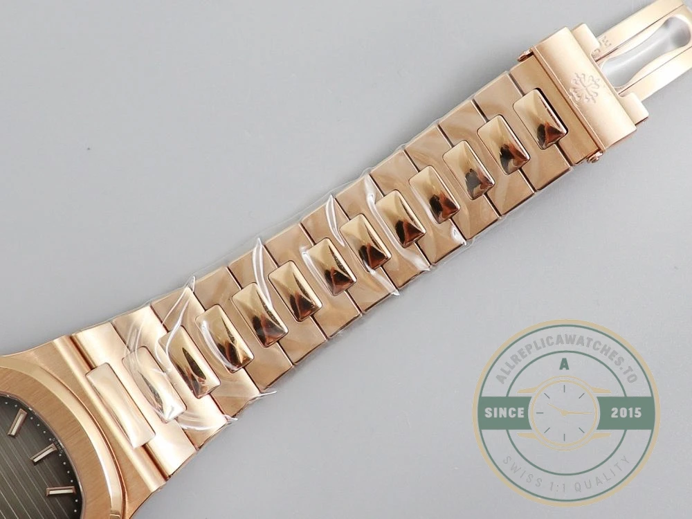 Replica Nautilus 5711/1R-001 Patek Philippe 40 mm, Rose Gold, Grey Dial - Swiss-Made Clone Watch