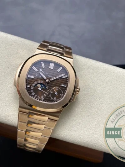 Replica Nautilus 5712/1R-001 Patek Philippe Moon phases 40 mm, Rose gold, Brown Dial - Premium Super Clone Watch
