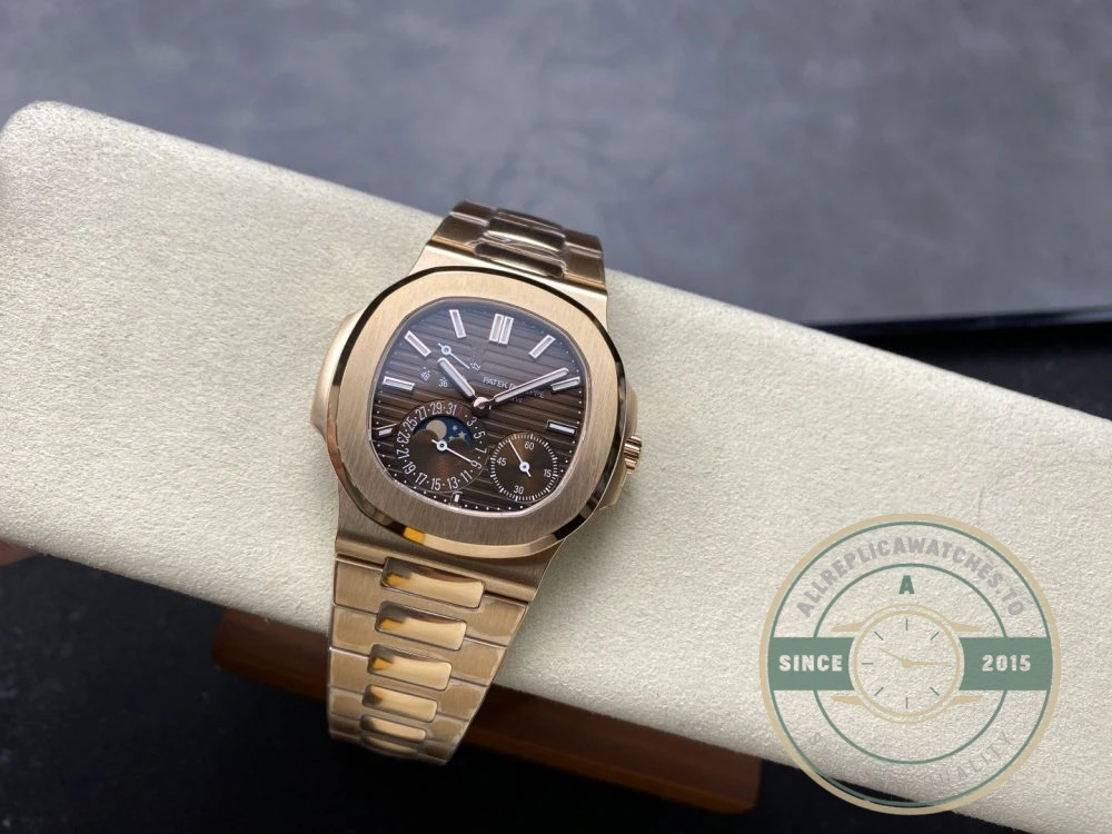 Replica Nautilus 5712/1R-001 Patek Philippe Moon phases 40 mm, Rose gold, Brown Dial - Premium Super Clone Watch