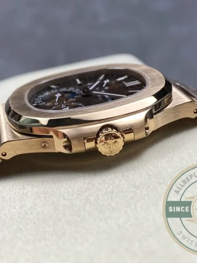 Replica Nautilus 5712/1R-001 Patek Philippe Moon phases 40 mm, Rose gold, Brown Dial - Budget Luxury Replica Watch