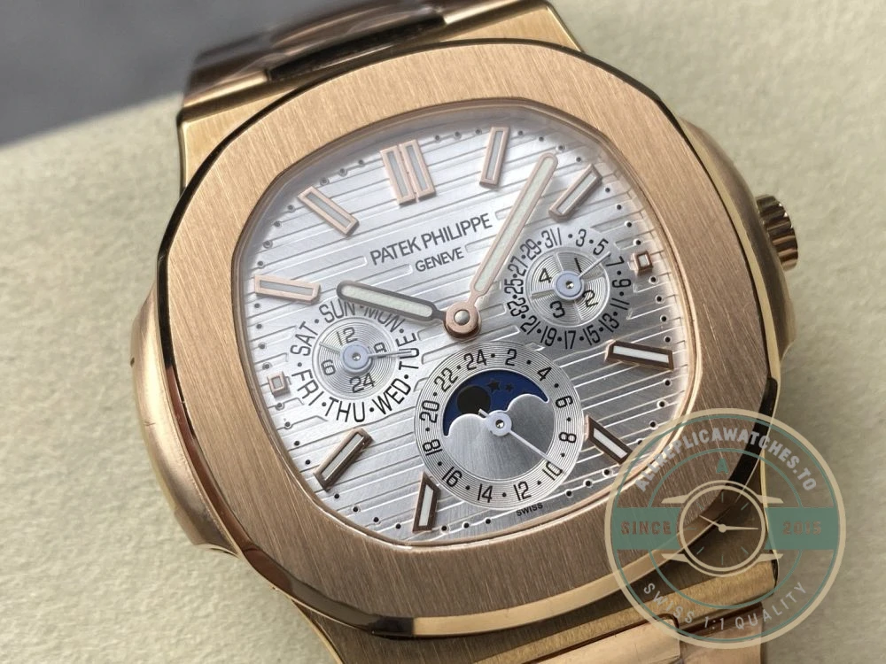Replica Nautilus 5740/1G-001 Patek Philippe Perpetual Calendar 40 mm, Rose gold, White Dial - High-Grade Replica Watch