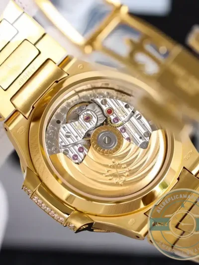 Replica Nautilus 7118/1450R-001 Patek Philippe “Ladies Automatic” 35.2 mm, Rose gold - Swiss-Made Clone Watch