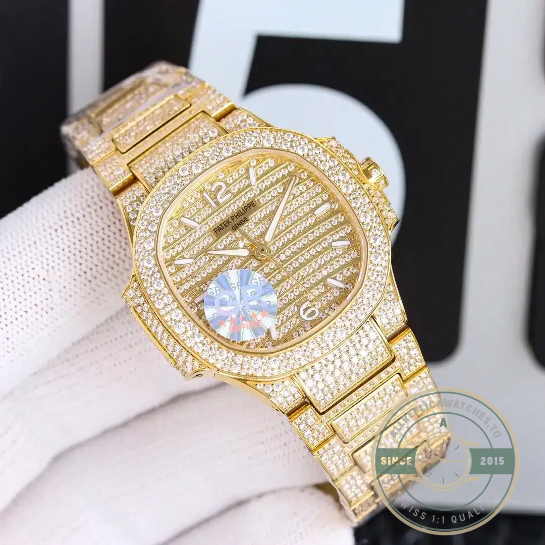 Replica Nautilus 7118/1450R-001 Patek Philippe “Ladies Automatic” 35.2 mm, Rose gold - Luxury Replica Watch