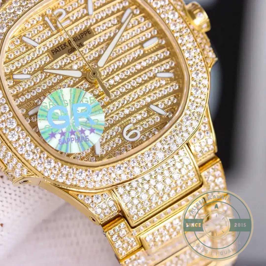 Replica Nautilus 7118/1450R-001 Patek Philippe “Ladies Automatic” 35.2 mm, Rose gold - Luxury Replica Watch