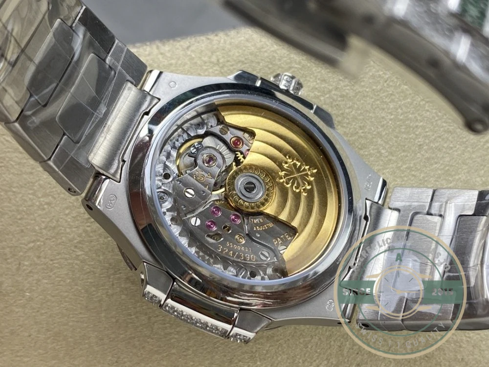 Replica Nautilus 7118/1453G-003 Patek Philippe “Ladies Automatic” 35.2 mm, Green Diamonds - Affordable Super Clone Watch