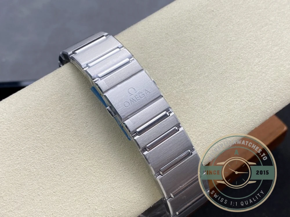 Replica Omega Constellation 41mm 131.33.41.21.04.001 - Luxury Replica Watch