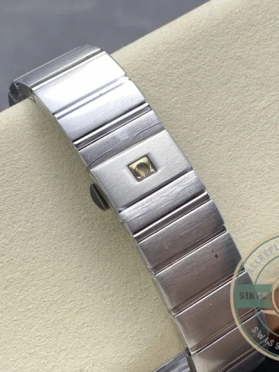 Replica Omega Constellation Black Dial 38mm 123.10.38.21.01.001 - Luxury Replica Watch