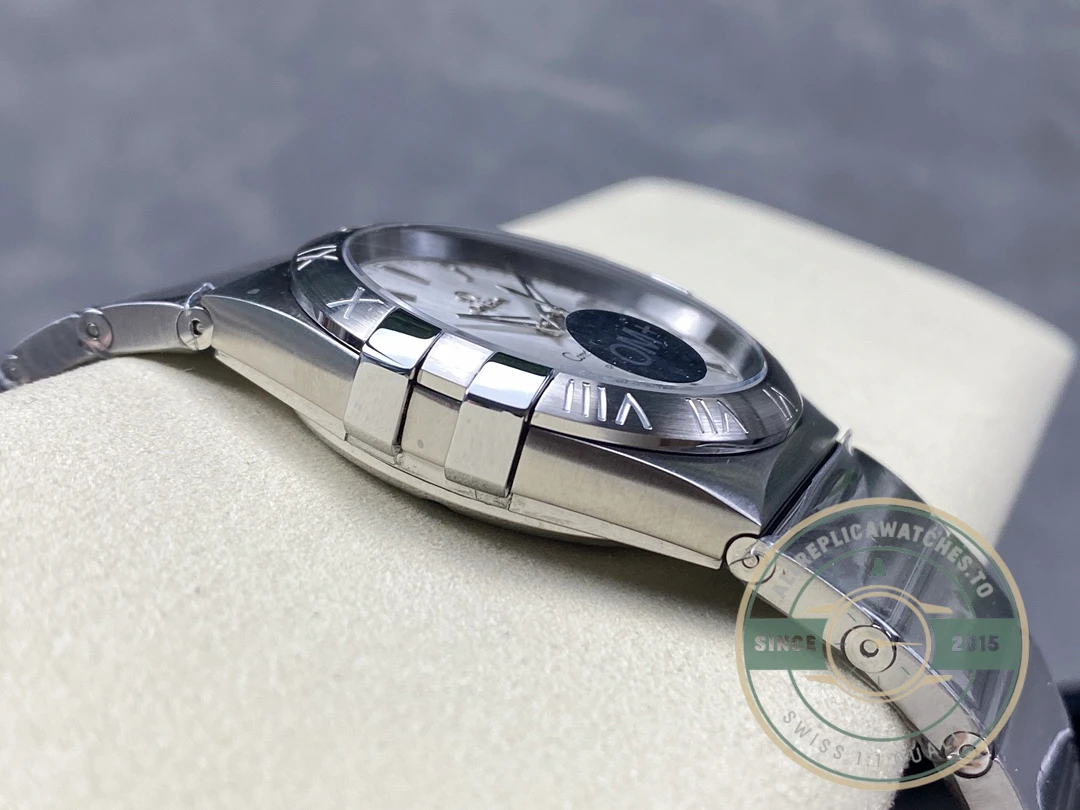 Replica Omega Constellation Silver 38mm 123.10.38.21.02.001 - Top-Tier Swiss Replica Watch