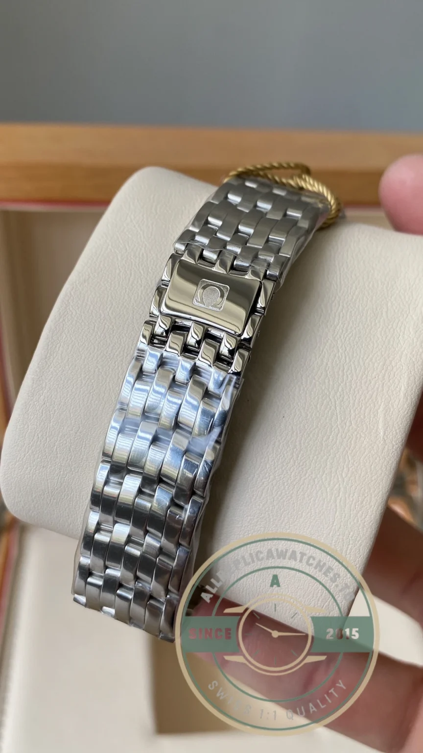 Replica Omega De Ville 39.5mm 424.10.40.20.02.002 - Luxury Replica Watch