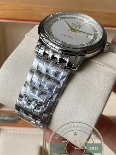 Replica Omega De Ville 39.5mm 424.10.40.20.02.002 - Luxury Replica Watch