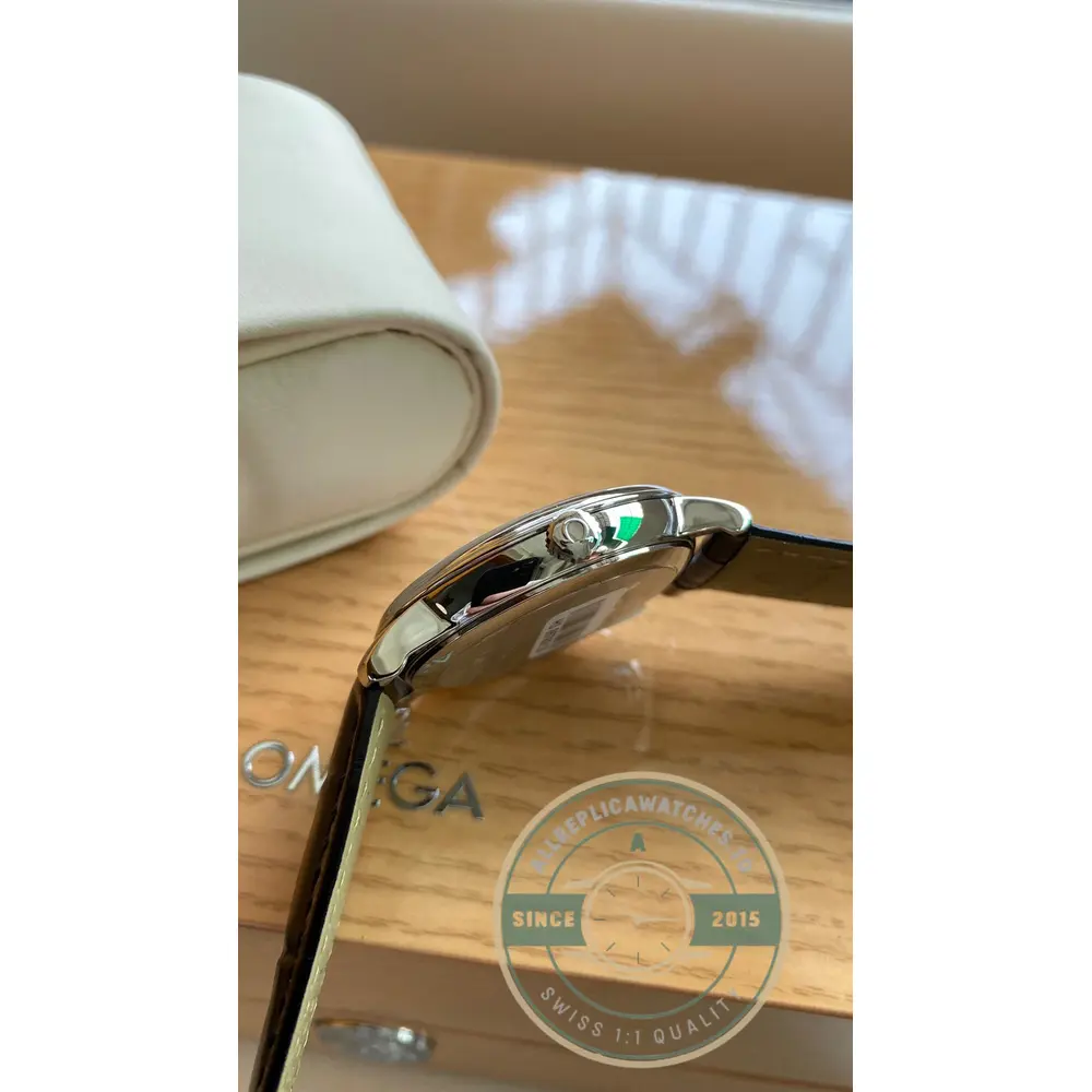 Replica Omega De Ville 39.5mm 424.53.40.20.04.001 - High-Grade Replica Watch