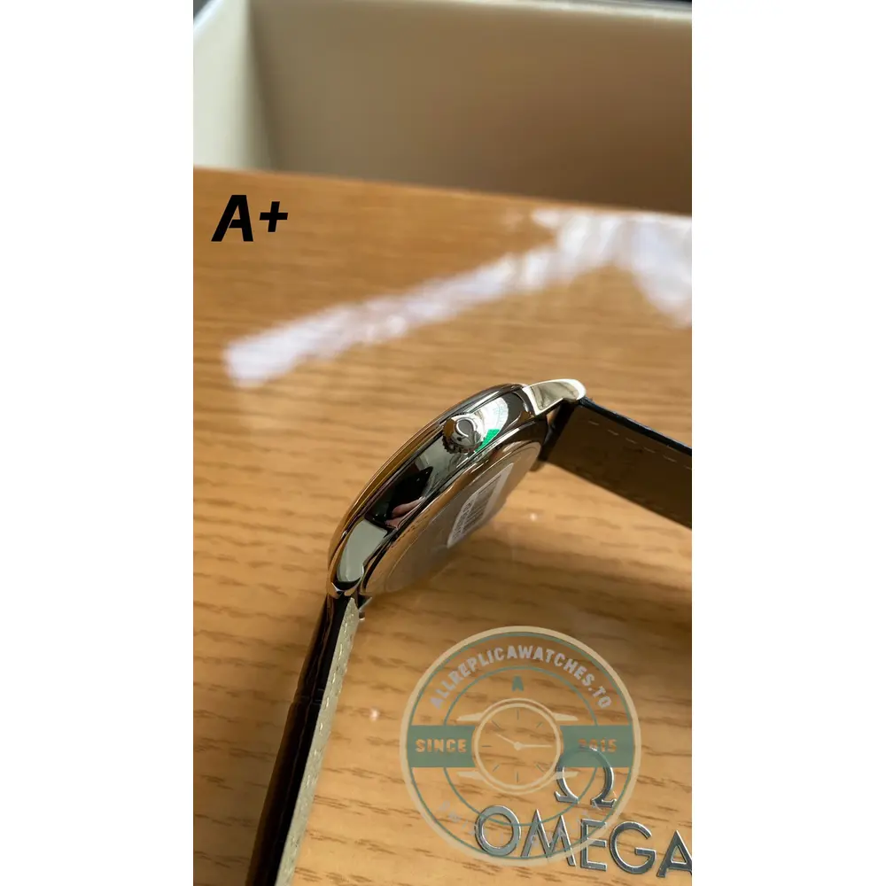 Replica Omega De Ville 39.5mm 434.13.40.20.02.001 - Top-Tier Swiss Replica Watch