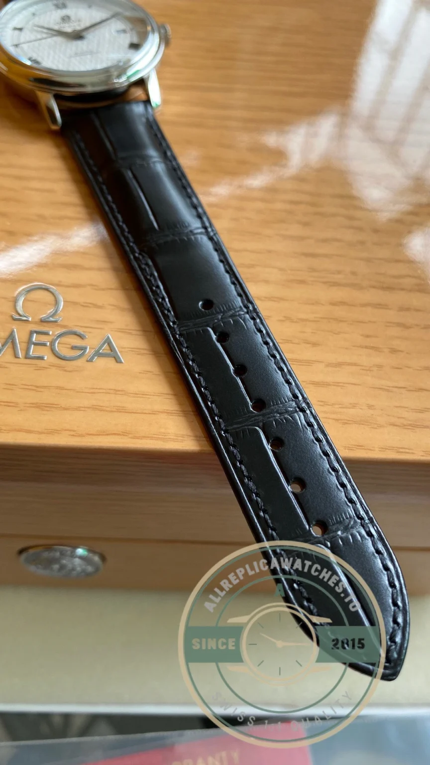 Replica Omega De Ville Silver 39.5mm 424.23.40.20.02.002 - Swiss-Made Clone Watch