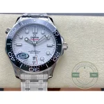 Ceramic wave-pattern dial with applied hour markers on this Seamaster Diver 300M clone
