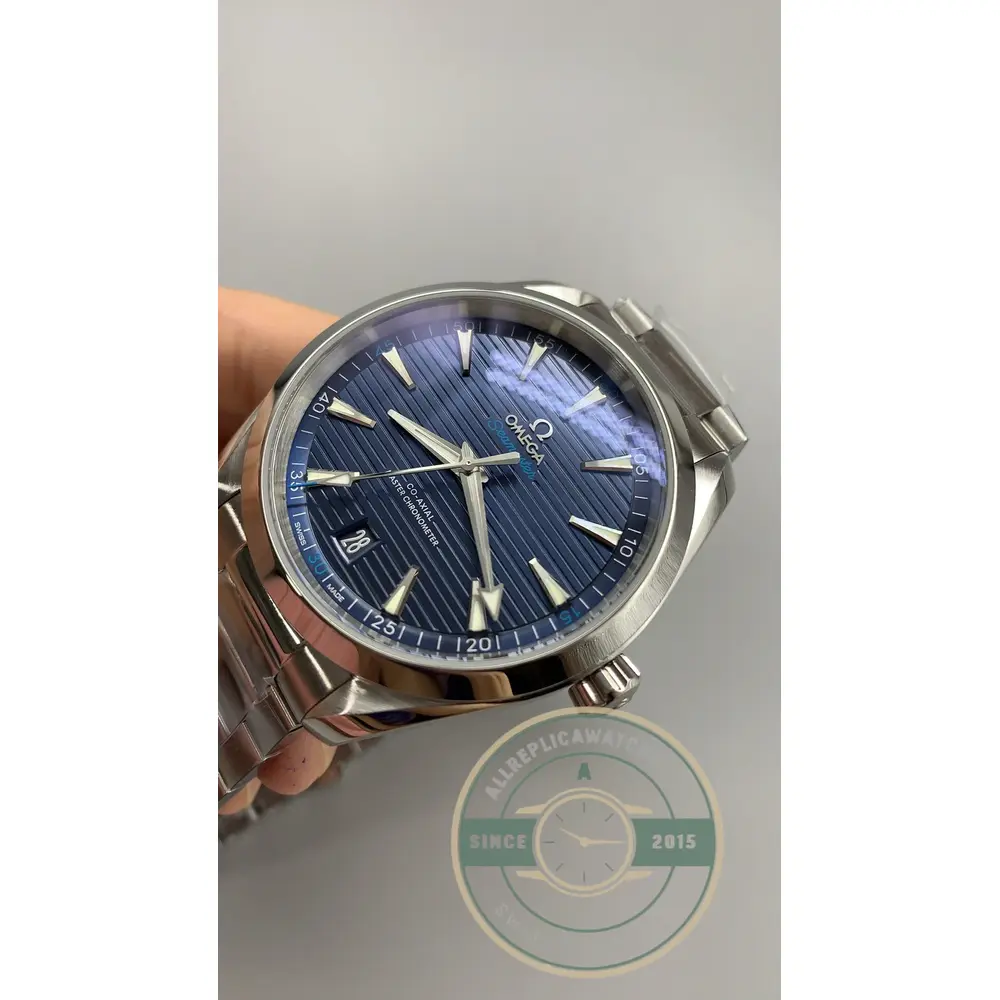Horizontal teak lines running across the blue 41mm Aqua Terra clone dial