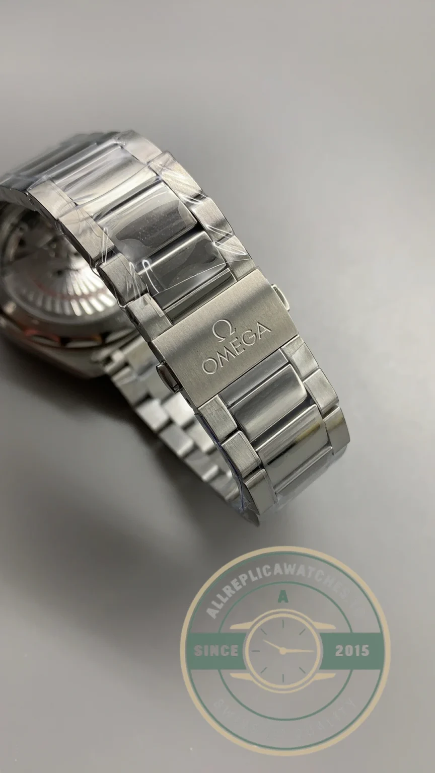 Replica Omega Seamaster 41mm 220.10.41.21.03.001 - Affordable Luxury Replica Timepiece