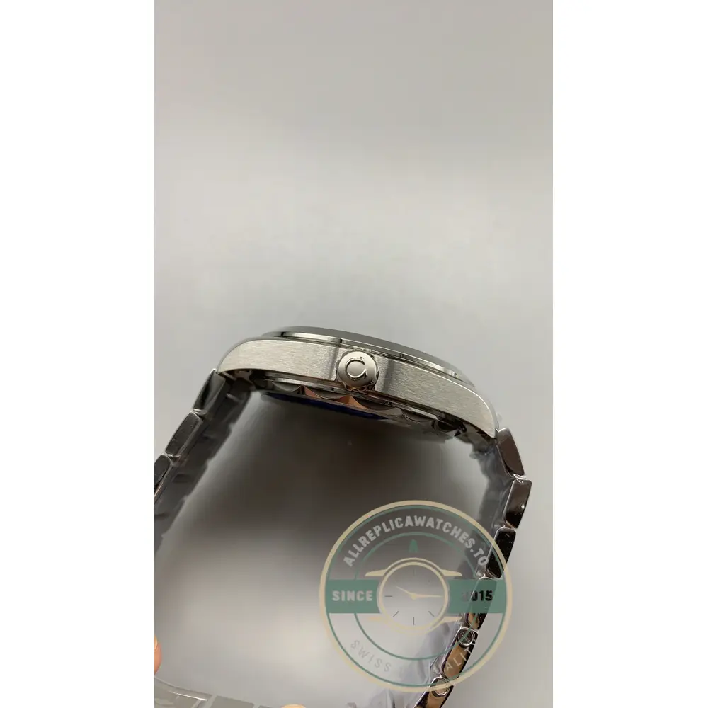Blue teak dial surface read through anti-reflective sapphire, 41mm Aqua Terra clone