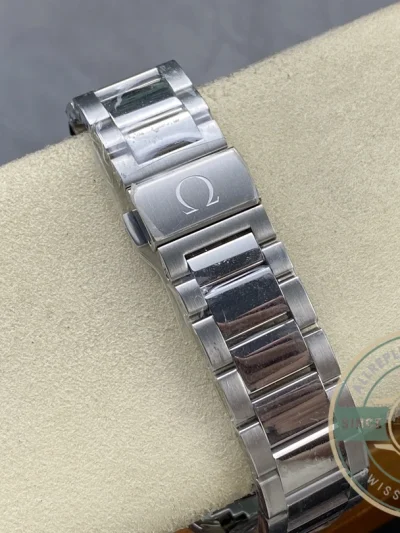 Replica Omega Seamaster 42mm 231.10.42.21.01.006 - Budget Luxury Replica Watch