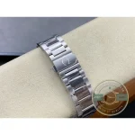 Solid steel caseback and screw-down crown on this super clone Seamaster Aqua Terra