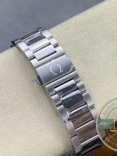 Replica Omega Seamaster 42mm 231.10.42.21.03.004 - High-Grade Replica Watch