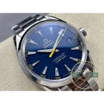 150-metre steel case of the replica Aqua Terra, sized larger than the current 41mm