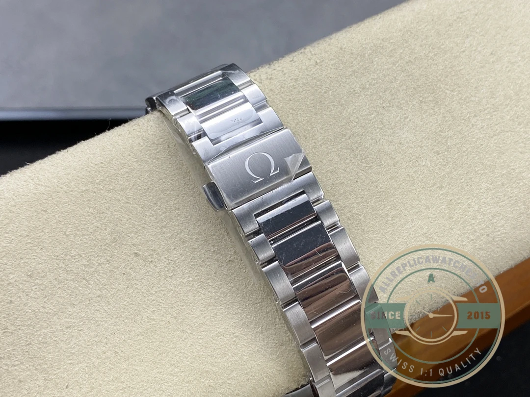 Replica Omega Seamaster 42mm 231.10.42.21.03.006 - 1:1 Swiss Replica Watch