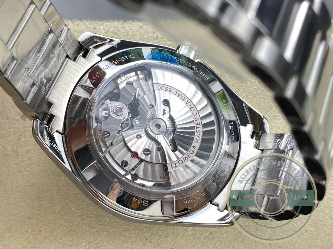 Replica Omega Seamaster 42mm 231.10.42.21.03.006 - Swiss-Made Clone Watch