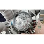 Sapphire crystal with an anti-reflective coating on the compact Aqua Terra superclone