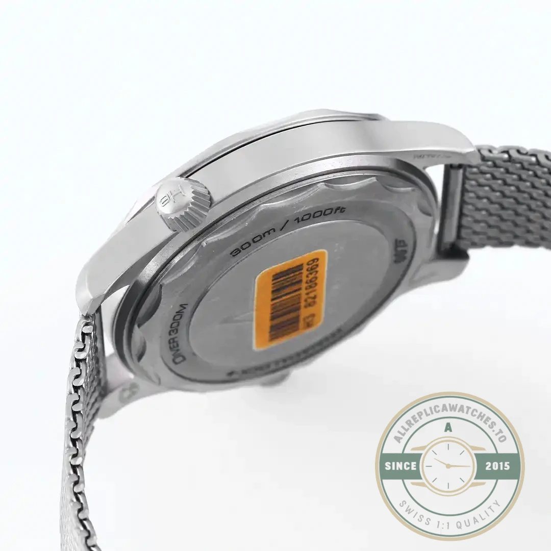 Replica Omega Seamaster Diver 300M 007 Edition - Affordable Super Clone Watch