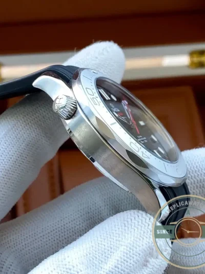 Replica Omega Seamaster Diver 300m - Luxury Replica Watch
