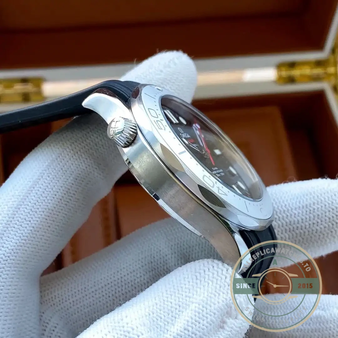 Replica Omega Seamaster Diver 300m - Luxury Replica Watch