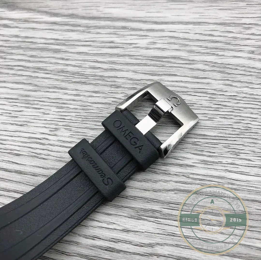 Replica Omega Seamaster Diver 300M 42mm Edition 007 - Premium Super Clone Watch