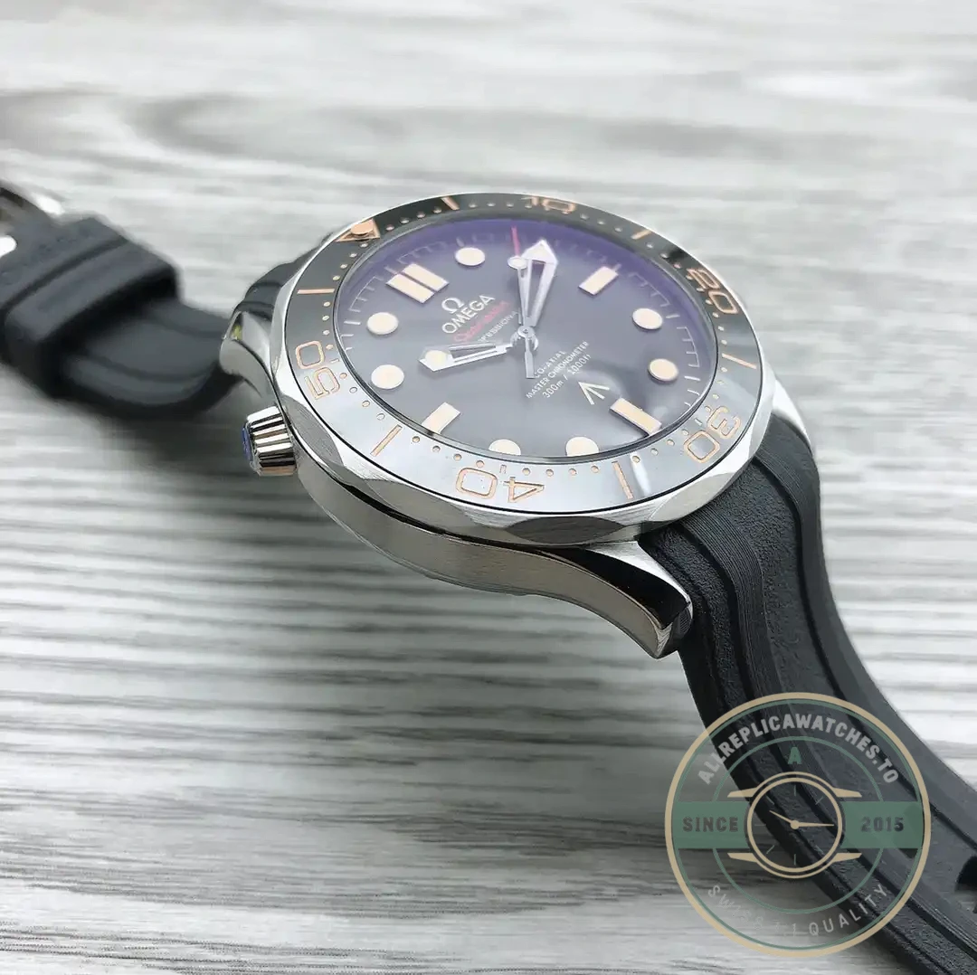 Replica Omega Seamaster Diver 300M 42mm Edition 007 - Premium Super Clone Watch